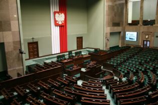 Materiały do kontaktu z żywnością wymagania prawne